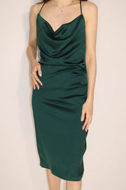Abito_Emerald_Midi_Verde_Aelora_Frontale